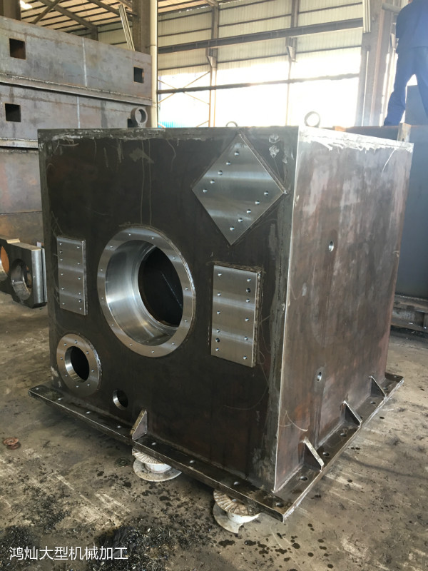 東莞鴻燦專業從事大型機械零件,大型磨床加工