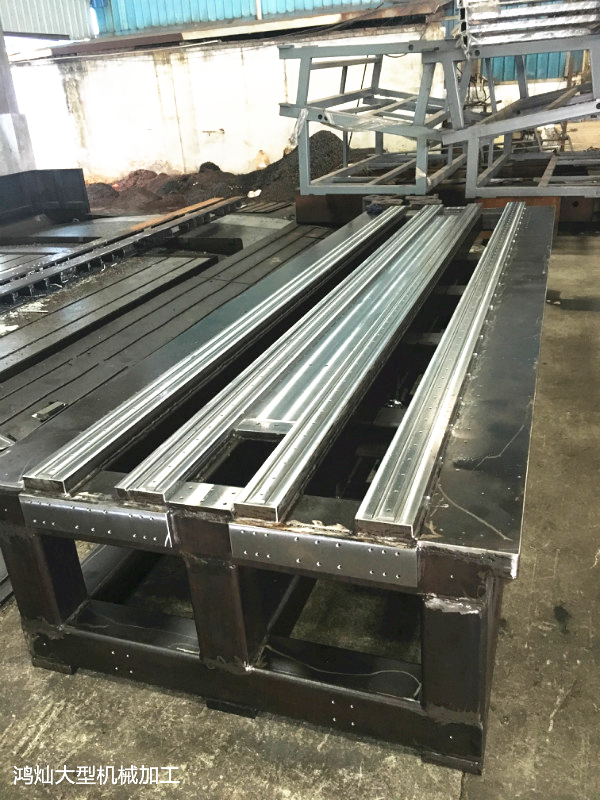 大型CNC加工自動(dòng)化設(shè)備機(jī)架